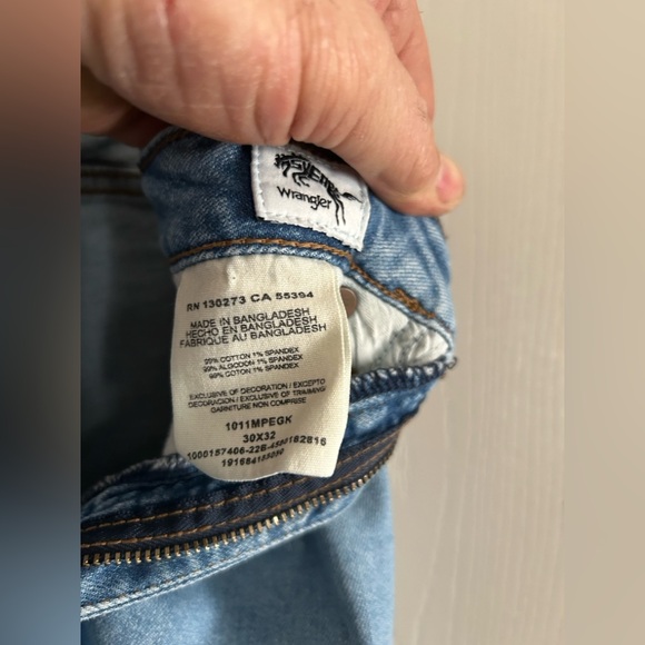 Wrangler womens flare 30x32 jeans - Picture 6 of 8